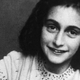 Ilustración para el artículo titulado Añaden otro autor al libro Diario de Ana Frank para retener los derechos hasta 2050